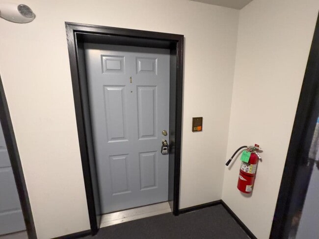 4549 1/2 Hedgerow Dr in Allentown, PA - Building Photo - Building Photo