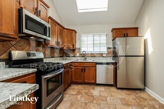 5028 W Oak Highland Dr in Nashville, TN - Building Photo - Building Photo