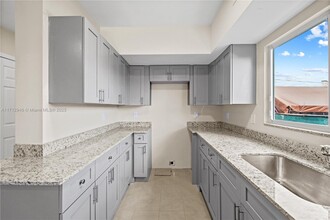 7815 NW 4th Ave in Miami, FL - Building Photo - Building Photo