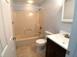 230 Willard St in Quincy, MA - Building Photo - Building Photo