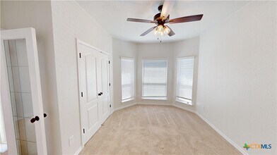 808 Dred Roger Circle in Killeen, TX - Foto de edificio - Building Photo