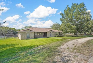 817 Percifield Trail in Alvarado, TX - Building Photo - Building Photo