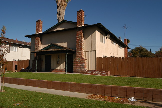 3064 Elgin Dr in Riverside, CA - Building Photo - Building Photo