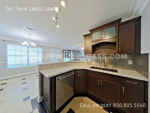 267 Twin Lakes Ln in Destin, FL - Building Photo - Building Photo