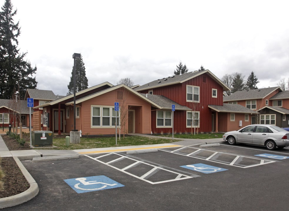 Juniper Apartments in Forest Grove, OR - Building Photo