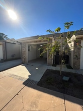 324 Saint Thomas Ln in Baton Rouge, LA - Building Photo - Building Photo