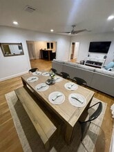 1314 Bob Harrison St in Austin, TX - Building Photo - Building Photo