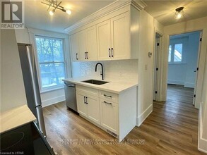 79-79 Cartwright St in London, ON - Building Photo - Building Photo