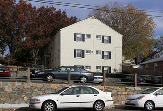 Cameron Street Apartments in Arlington, VA - Building Photo - Building Photo