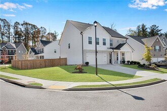 1127 Trident Maple Chase in Lawrenceville, GA - Building Photo - Building Photo