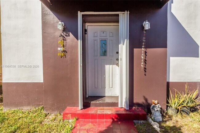 27100 SW 121st Ct in Homestead, FL - Building Photo - Building Photo