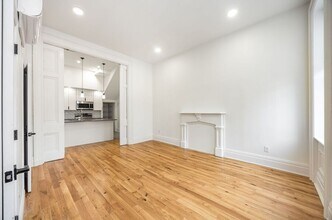 1121 Dayton St in Cincinnati, OH - Building Photo - Building Photo