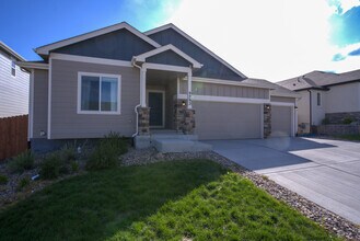 9792 Fairway Glen Dr in Peyton, CO - Building Photo - Building Photo