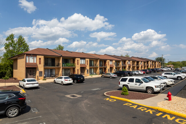 Doral Condominiums in Philadelphia, PA - Building Photo - Building Photo