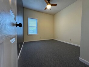 118 Last St in Fall River, MA - Building Photo - Building Photo