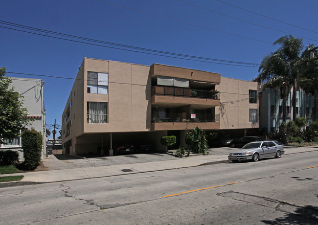 1820 N Normandie Ave in Los Angeles, CA - Building Photo - Building Photo