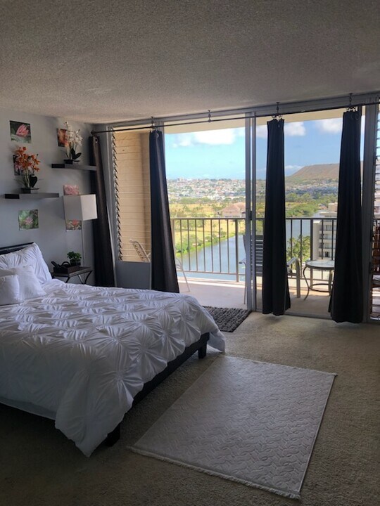 2345 Ala Wai Blvd, Unit 1915 in Honolulu, HI - Foto de edificio