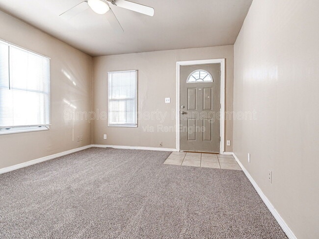 4001 N Rockwell Ave in Bethany, OK - Building Photo - Building Photo