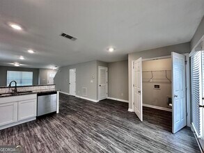 728 Keeshono St in Union City, GA - Building Photo - Building Photo