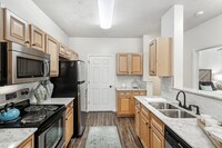 Charleston Apartment Homes in Mobile, AL - Building Photo - Building Photo