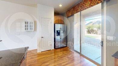 3259 S Lakeside Ridge Loop in Tucson, AZ - Foto de edificio - Building Photo