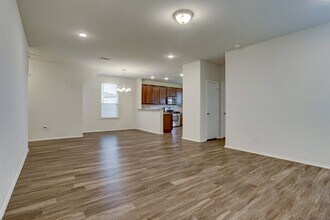 15803 Smithland Dr in Houston, TX - Building Photo - Building Photo