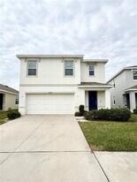 10905 Penny Gale Loop in San Antonio, FL - Building Photo