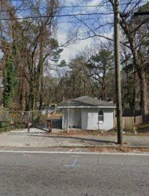 1951 Joseph E Boone Blvd NW in Atlanta, GA - Building Photo