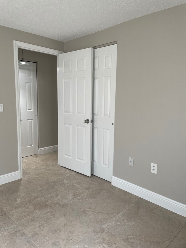 12265 Zittle Ave, Unit 12265, Unit 12265