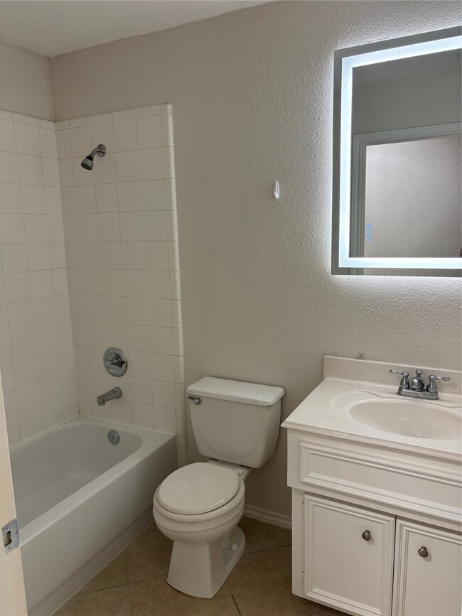 property at 1417 Paige St