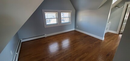 101 Converse Ave in Malden, MA - Foto de edificio - Building Photo