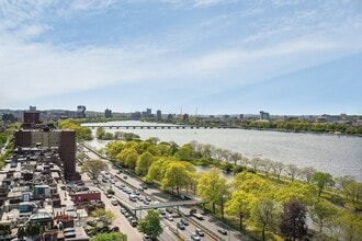 181 Beacon St in Boston, MA - Building Photo - Building Photo