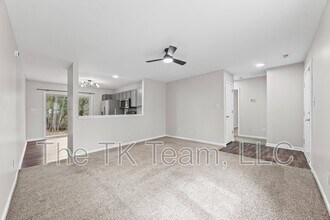 12216 Lullingstone Rd in Pineville, NC - Building Photo - Building Photo