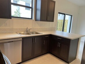 13419 SW 287th Ter in Homestead, FL - Building Photo - Building Photo