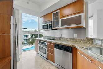 110 Washington Ave, Unit 1624 in Miami Beach, FL - Building Photo - Building Photo