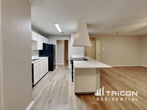 5915 Myers Rd in Arlington, TX - Building Photo - Building Photo