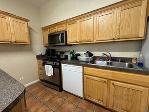 3410 Speedway in Austin, TX - Foto de edificio - Building Photo