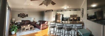 131 Lake St, Unit 228 in Laconia, NH - Building Photo - Building Photo