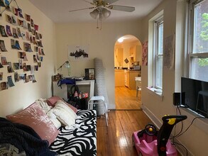 3 Joy St, Unit 4 in Boston, MA - Building Photo - Building Photo