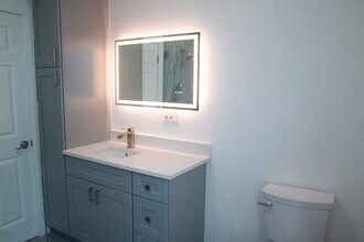 16 E 44th St in Bayonne, NJ - Building Photo - Building Photo