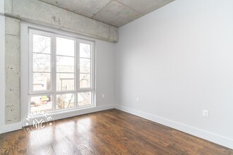 31-19 37th St, Unit 4D in Queens, NY - Building Photo - Building Photo