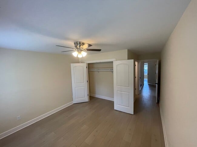 property at 1570 Bluebird Ln