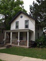 554 S 5th Ave in Ann Arbor, MI - Building Photo