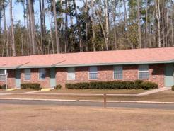 Century Woods Apartments in Century, FL - Building Photo - Building Photo