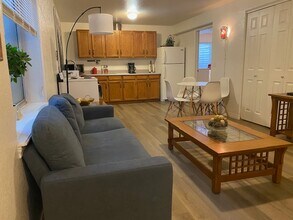 214 N Michigan Ave, Unit Home 4 U in Lafayette, CO - Foto de edificio - Building Photo