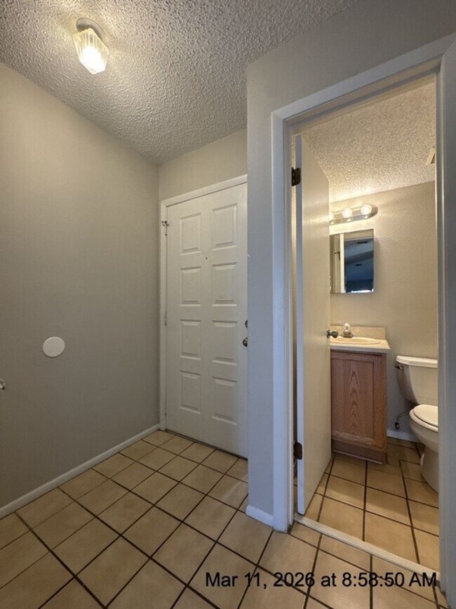 142 White Fawn Dr in Daytona Beach, FL - Building Photo - Building Photo