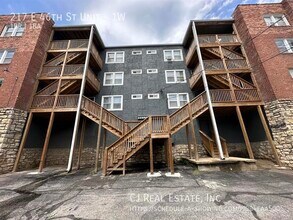The Alden in Kansas City, MO - Building Photo - Building Photo