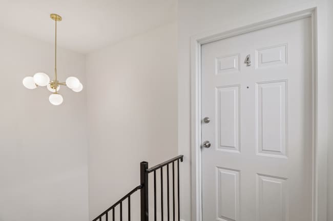 303 Seaton Pl NE in Washington, DC - Building Photo - Building Photo