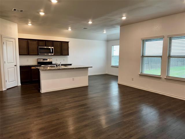 4325 Pyramid Dr in Forney, TX - Building Photo - Building Photo