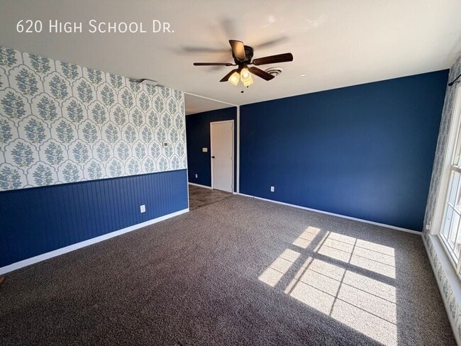 620 High School Dr in Edinburgh, IN - Building Photo - Building Photo